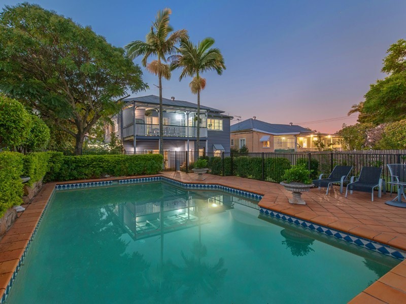 4 Derby Street, Hendra QLD 4011