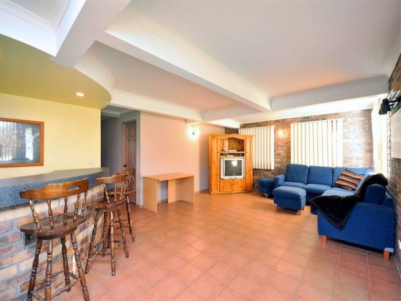 19 Larwill Street, Northgate QLD 4013