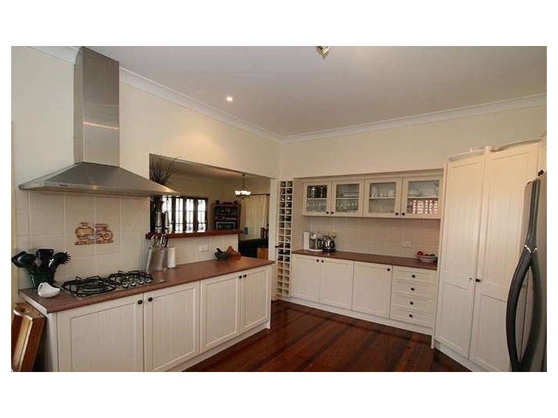 19 McCawley Street, Stafford QLD 4053