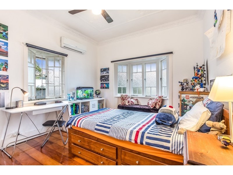 52 Daisy Street, Grange QLD 4051