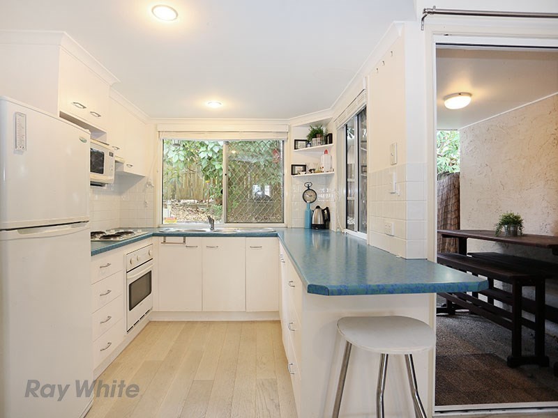 2/2 Ruth Street, Wilston QLD 4051