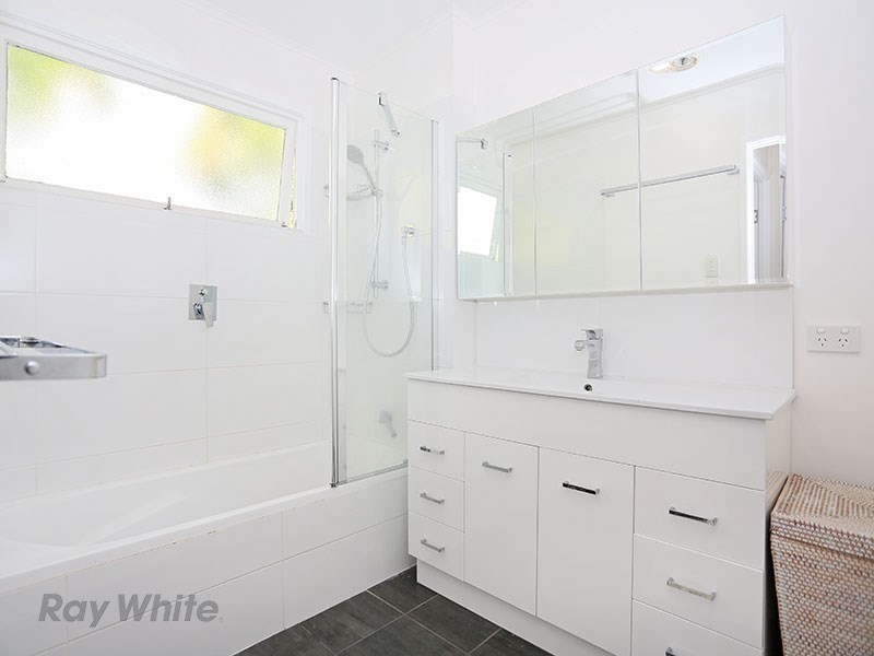 19 Pinewood Street, Geebung QLD 4034