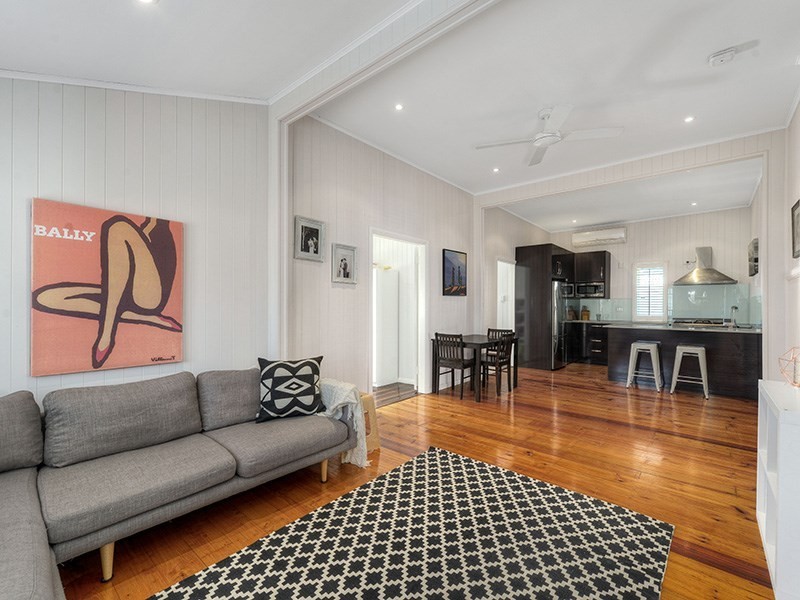 27 Montrose Street, Gordon Park QLD 4031