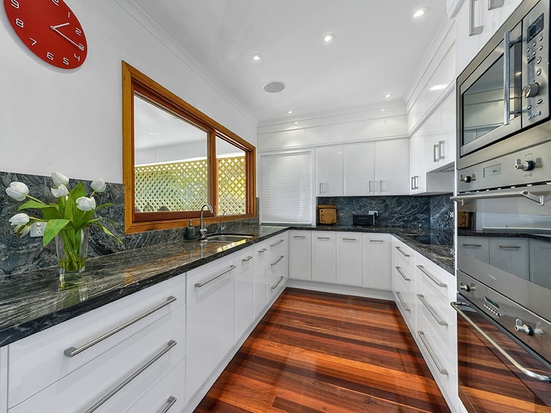 32 Barokee Street, Stafford QLD 4053