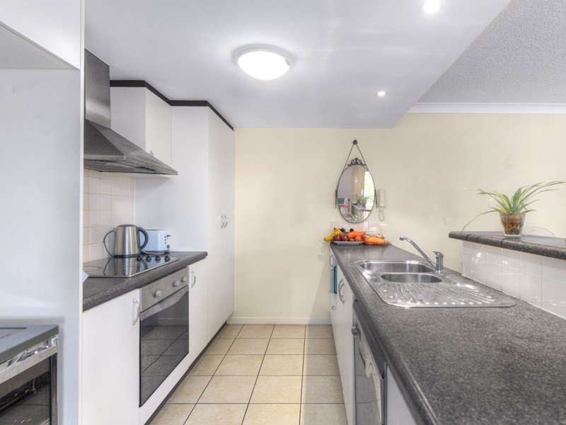 4/12 Suez Street, Gordon Park QLD 4031