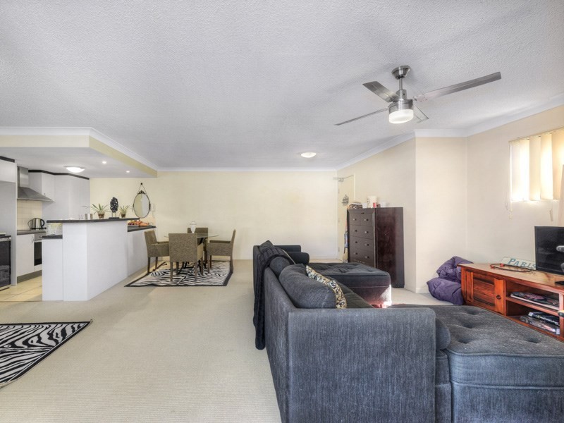 4/12 Suez Street, Gordon Park QLD 4031