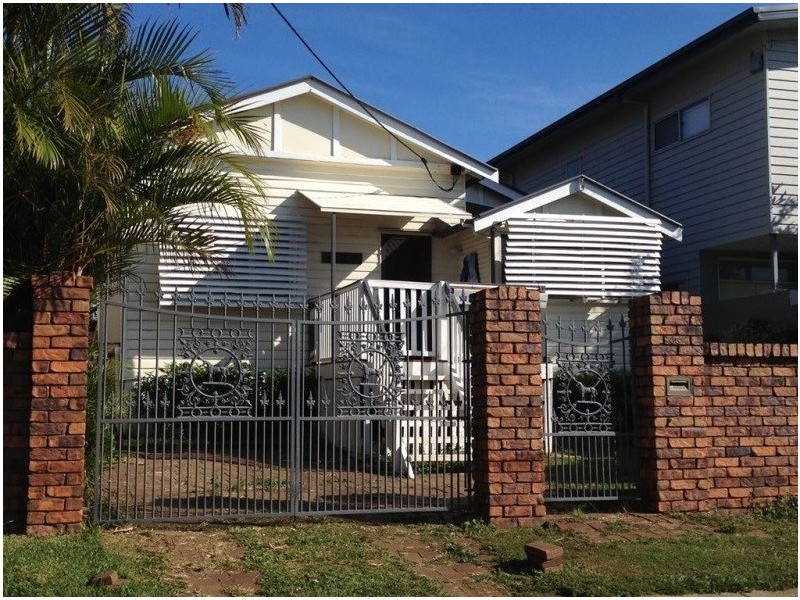 36 School Street, Hendra QLD 4011