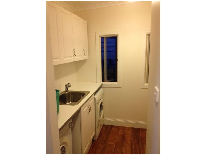 36 School Street, Hendra QLD 4011