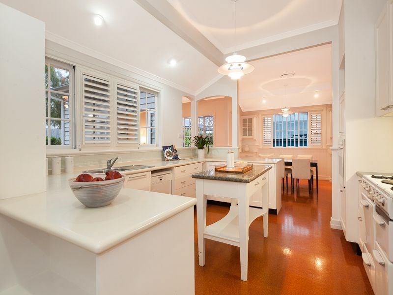 11 Watson Street, Newmarket QLD 4051