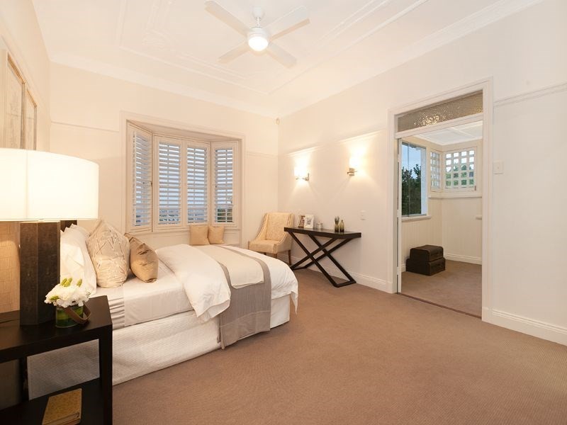 11 Watson Street, Newmarket QLD 4051