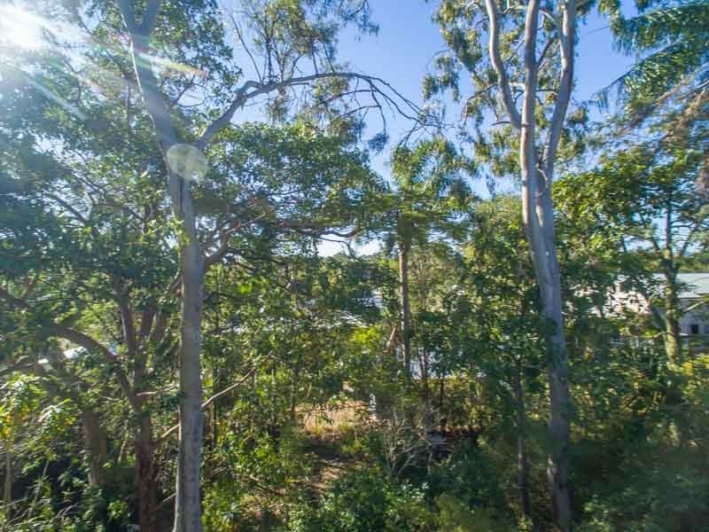 6 Neal Street, Brighton QLD 4017