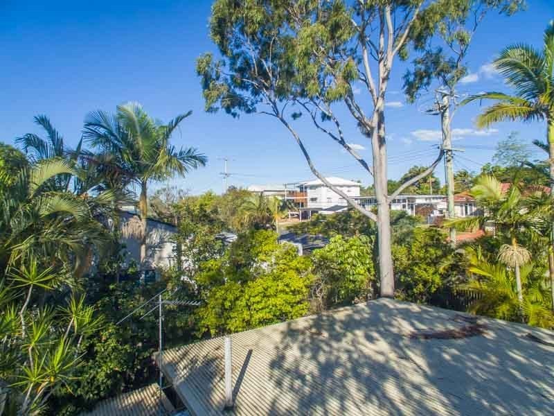 6 Neal Street, Brighton QLD 4017
