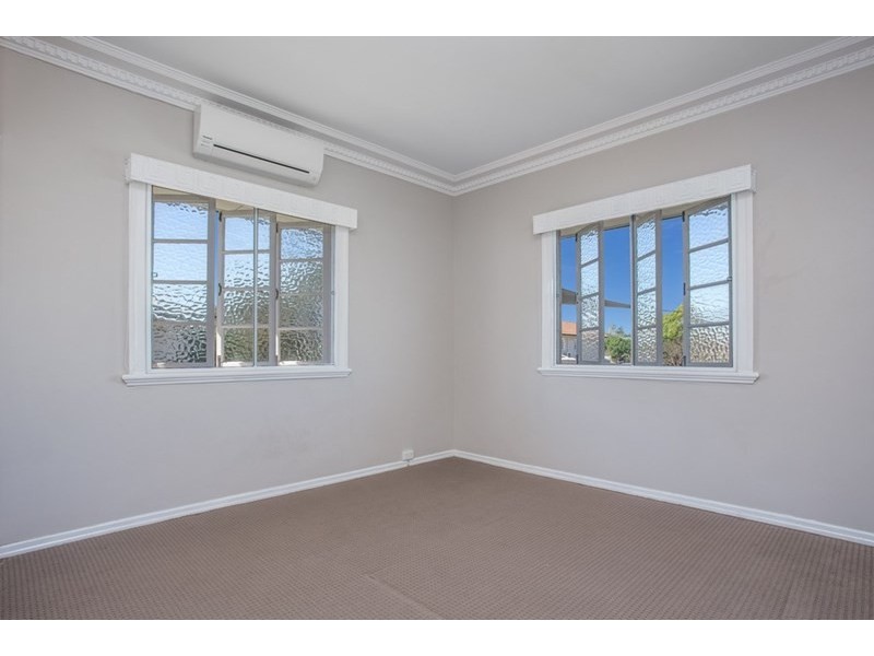 52 Nundah Street, Kedron QLD 4031