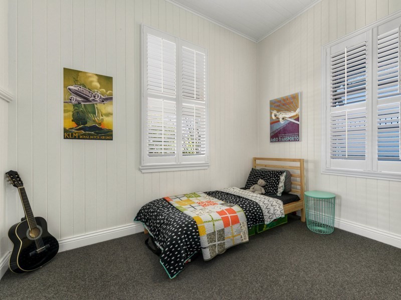 37 Strathmore Street, Kedron QLD 4031