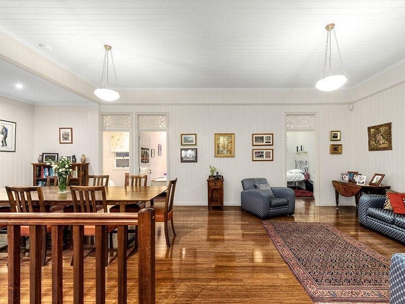 14 Thomas Street, Grange QLD 4051