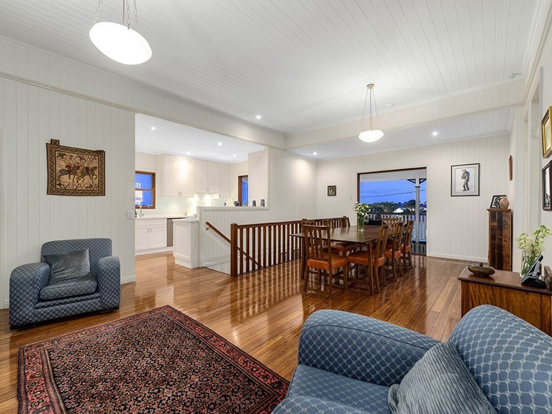 14 Thomas Street, Grange QLD 4051