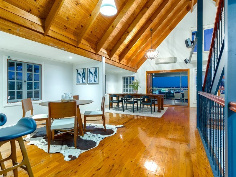 24 Cambridge Street, Red Hill QLD 4059