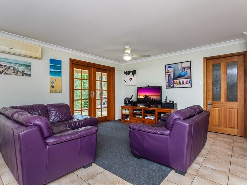 5 Hoare Court, Bunya QLD 4055