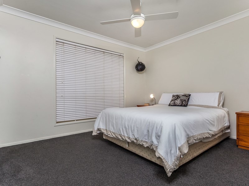 5 Hoare Court, Bunya QLD 4055