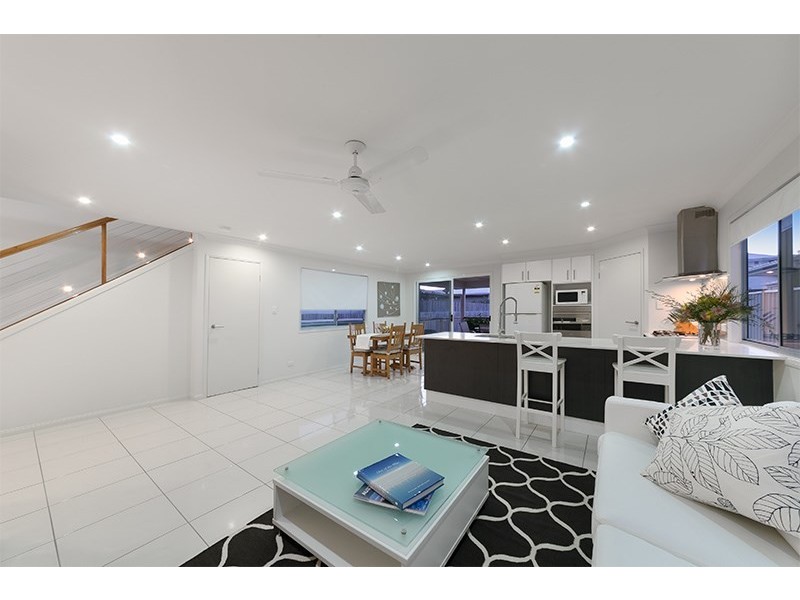 28 Ure Street, Hendra QLD 4011