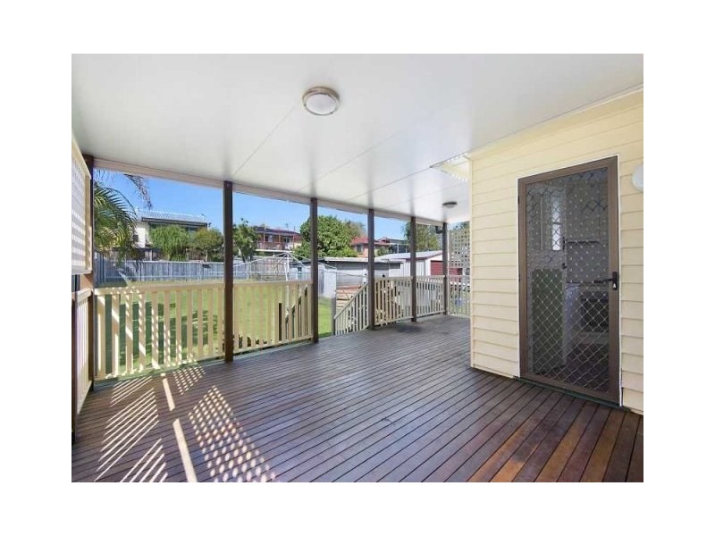 28 Main Avenue, Wavell Heights QLD 4012