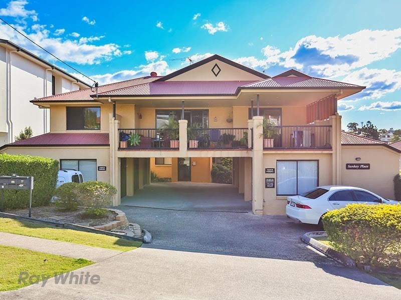 1/30 Sankey Street, Carina QLD 4152