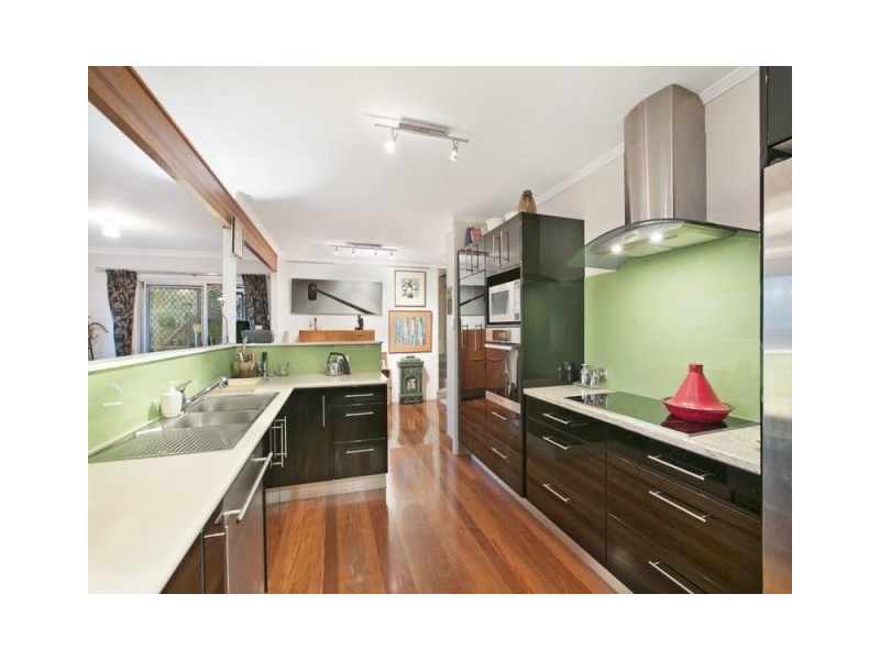 2 Jordan Street, Greenslopes QLD 4120