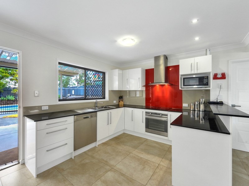 170 Trouts Road, Stafford Heights QLD 4053