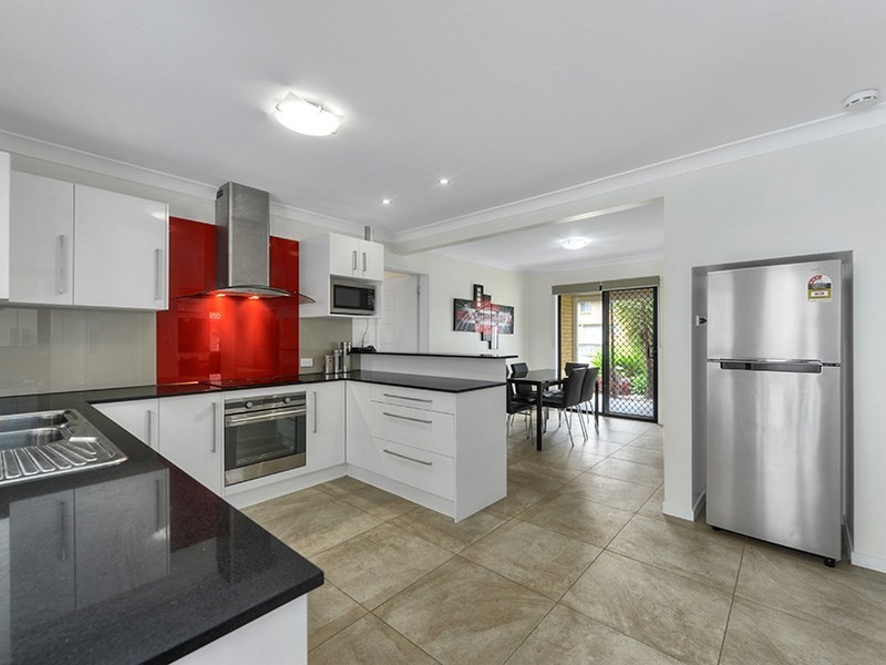 170 Trouts Road, Stafford Heights QLD 4053