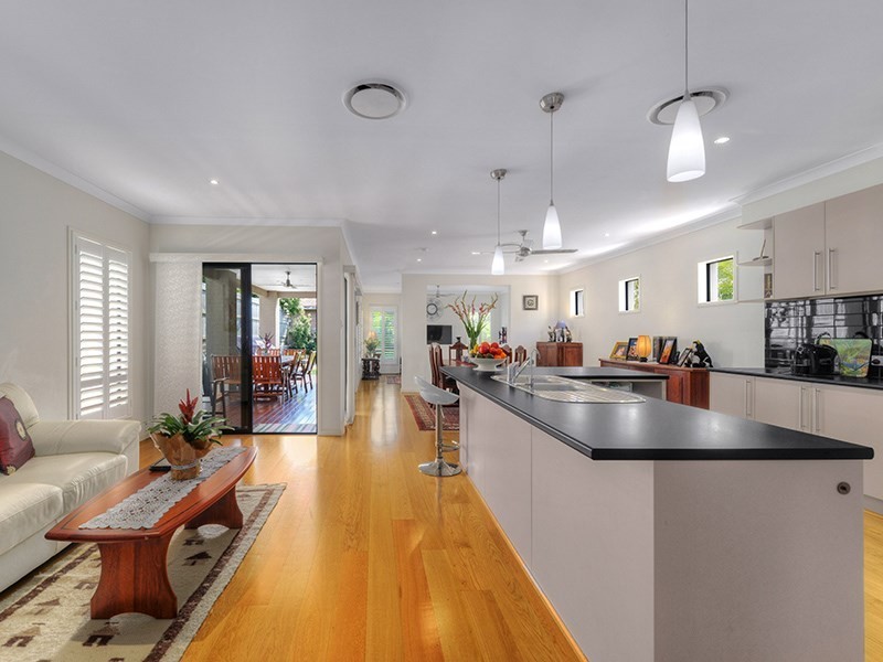 12 Barrhead Street, Wavell Heights QLD 4012