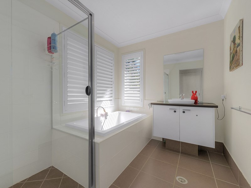 12 Barrhead Street, Wavell Heights QLD 4012