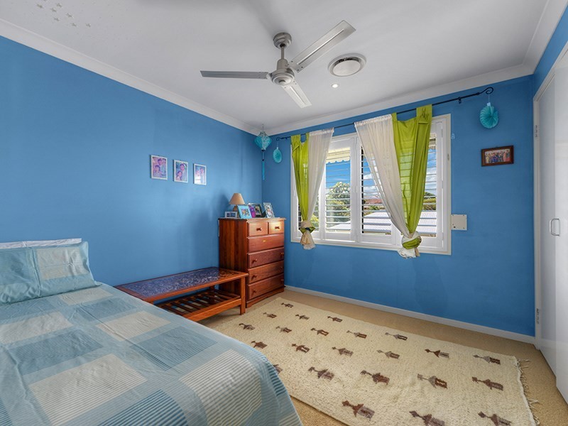 12 Barrhead Street, Wavell Heights QLD 4012