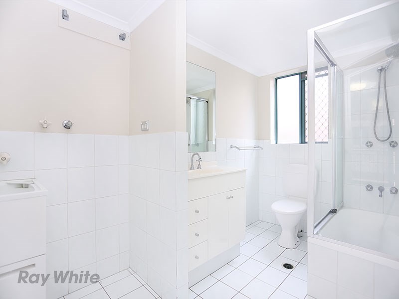 4/23 Rainey Street, Chermside QLD 4032