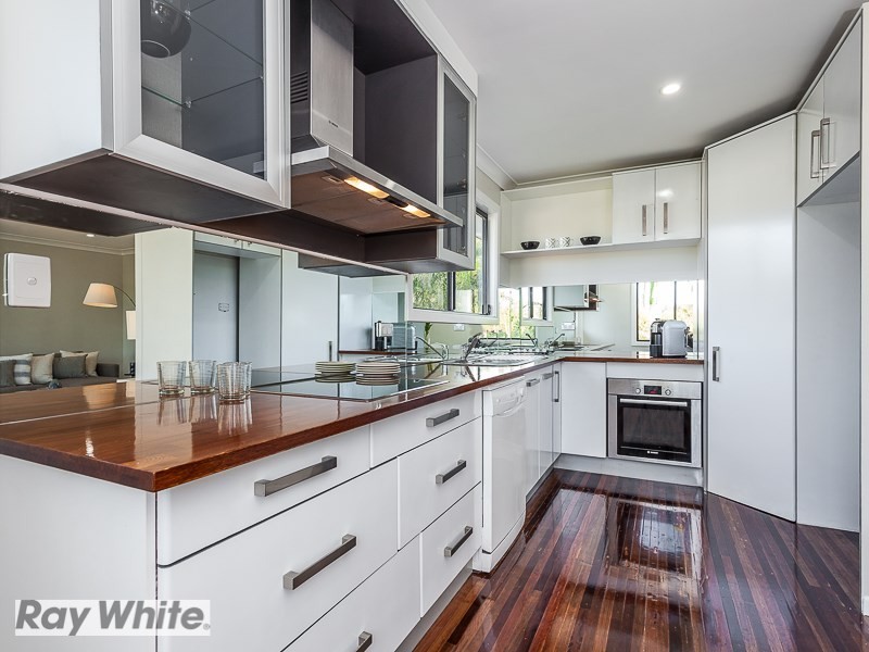 3 Baronia Court, Everton Hills QLD 4053