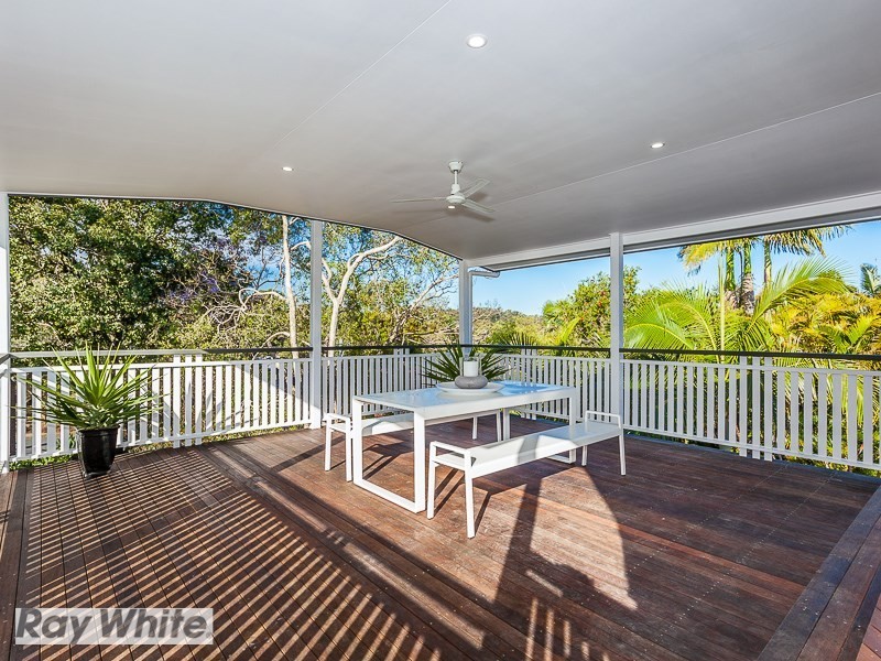 3 Baronia Court, Everton Hills QLD 4053