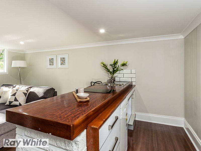 3 Baronia Court, Everton Hills QLD 4053