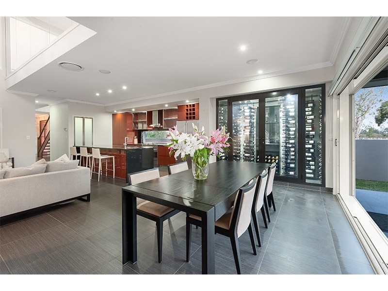 47 Hamilton Avenue, Hendra QLD 4011