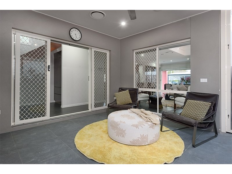 47 Hamilton Avenue, Hendra QLD 4011