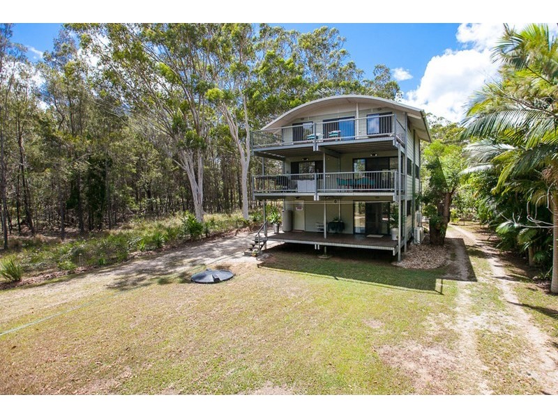 26 Treasure Island Avenue, Karragarra Island QLD 4184