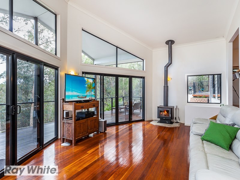 83 Outlook Terrace, Ferny Grove QLD 4055