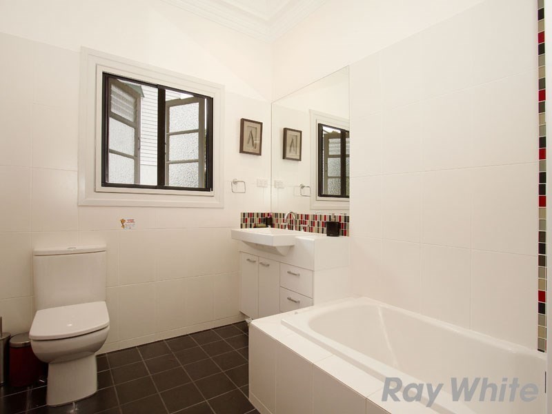 15 Jardine Street, Kedron QLD 4031