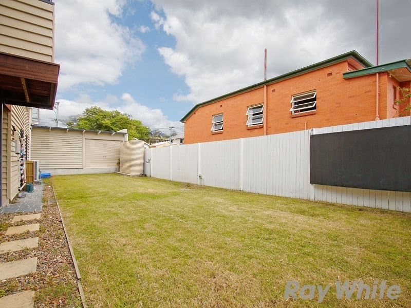 15 Jardine Street, Kedron QLD 4031