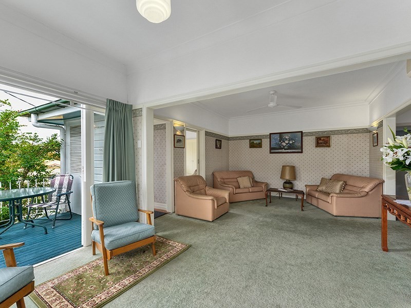 46 Crawford Avenue, Stafford QLD 4053