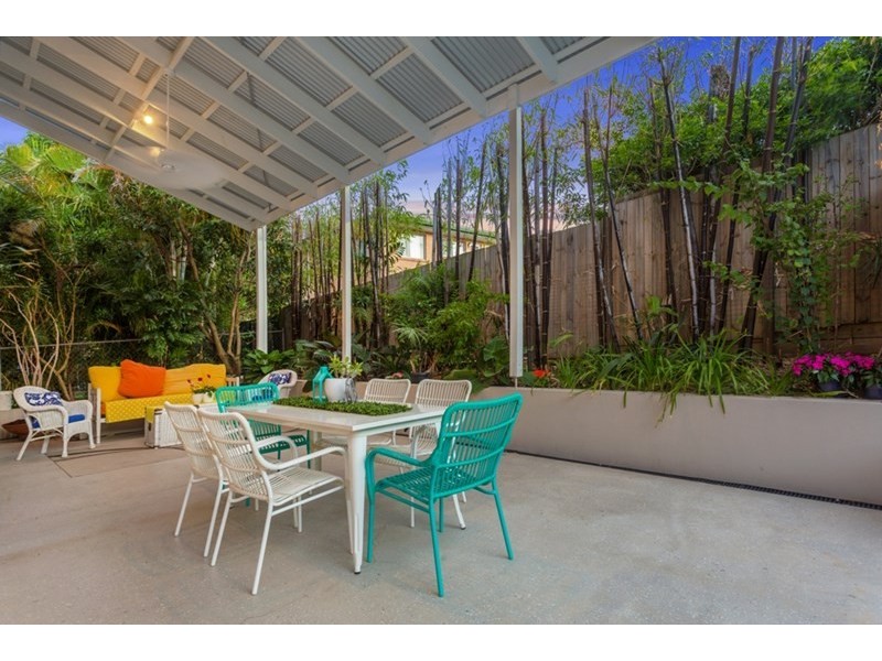 25 Badger Street, Newmarket QLD 4051