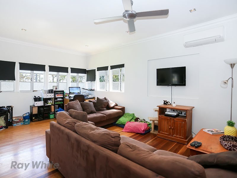 905 South Pine Road, Everton Park QLD 4053