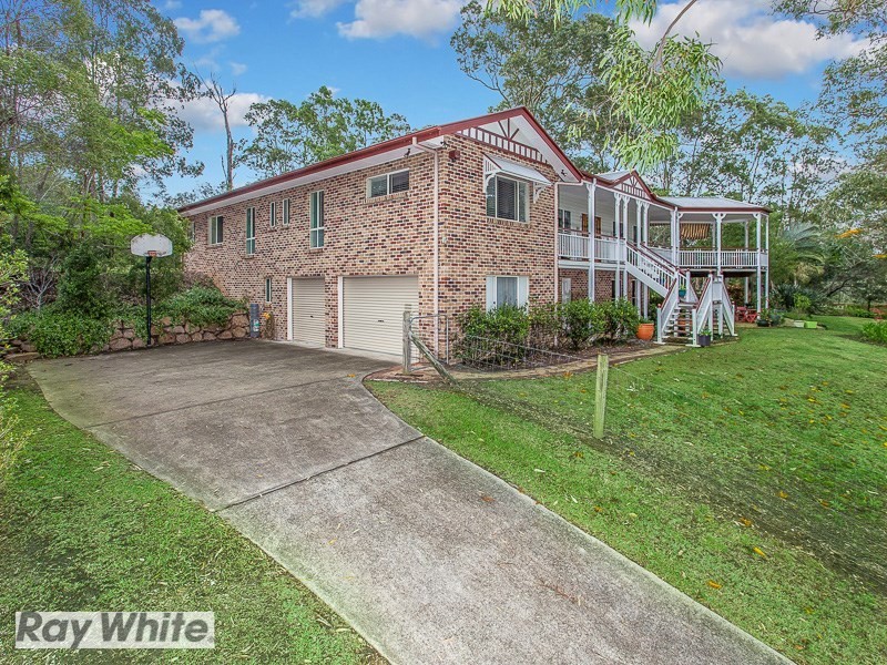 7 Hoare Court, Bunya QLD 4055