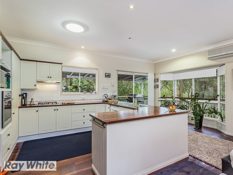 7 Hoare Court, Bunya QLD 4055