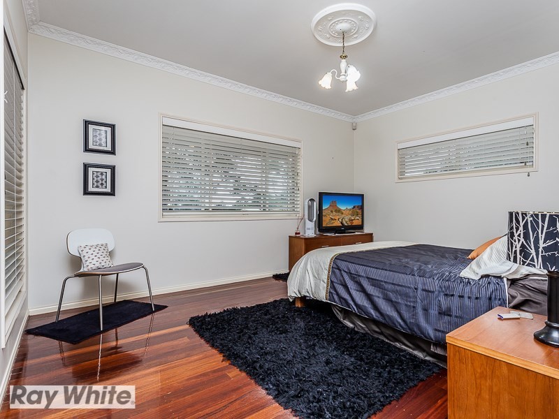 7 Hoare Court, Bunya QLD 4055