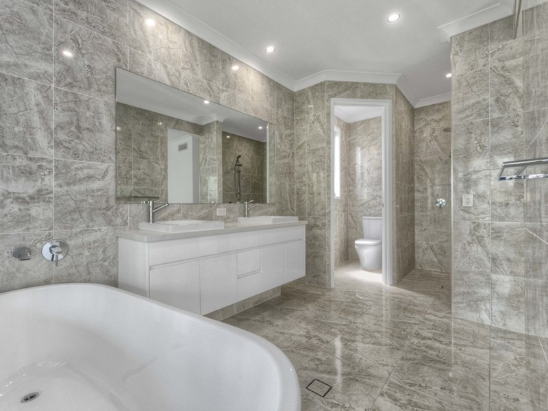 49 Fifth Avenue, Wilston QLD 4051