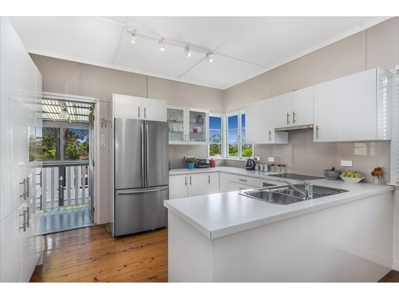 31 Maple Street, Wavell Heights QLD 4012